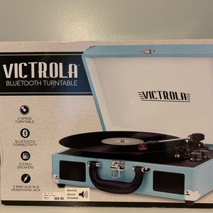 Victrola turntable